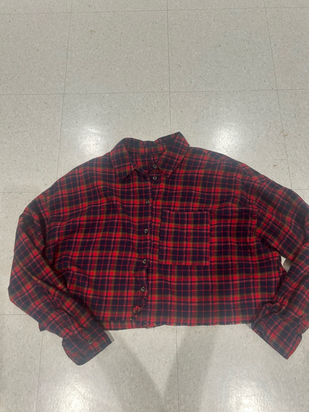 UO Cropped Flannel Top